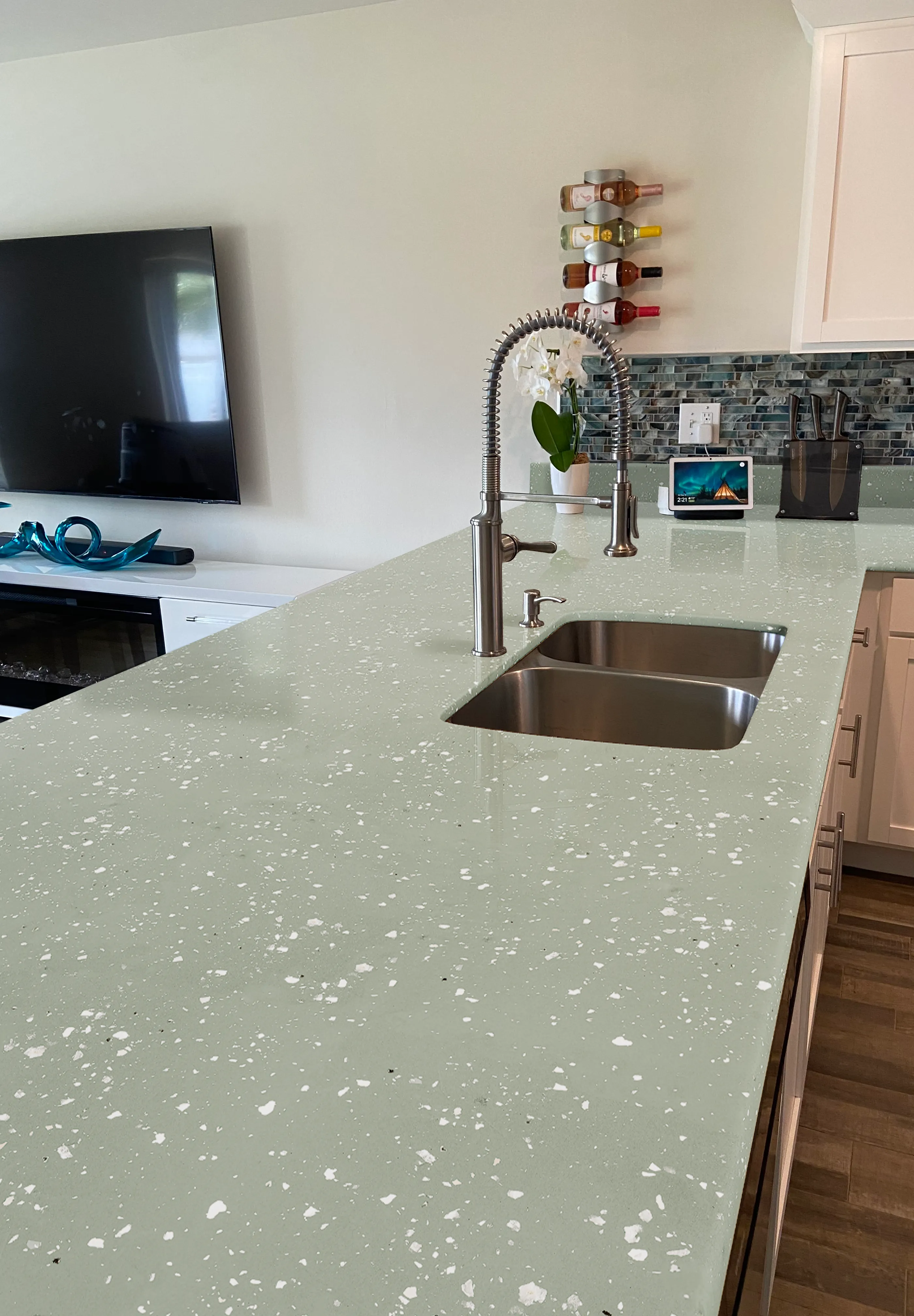 BEYOND PAINT® Smoked Gray Countertop Makeover Kit