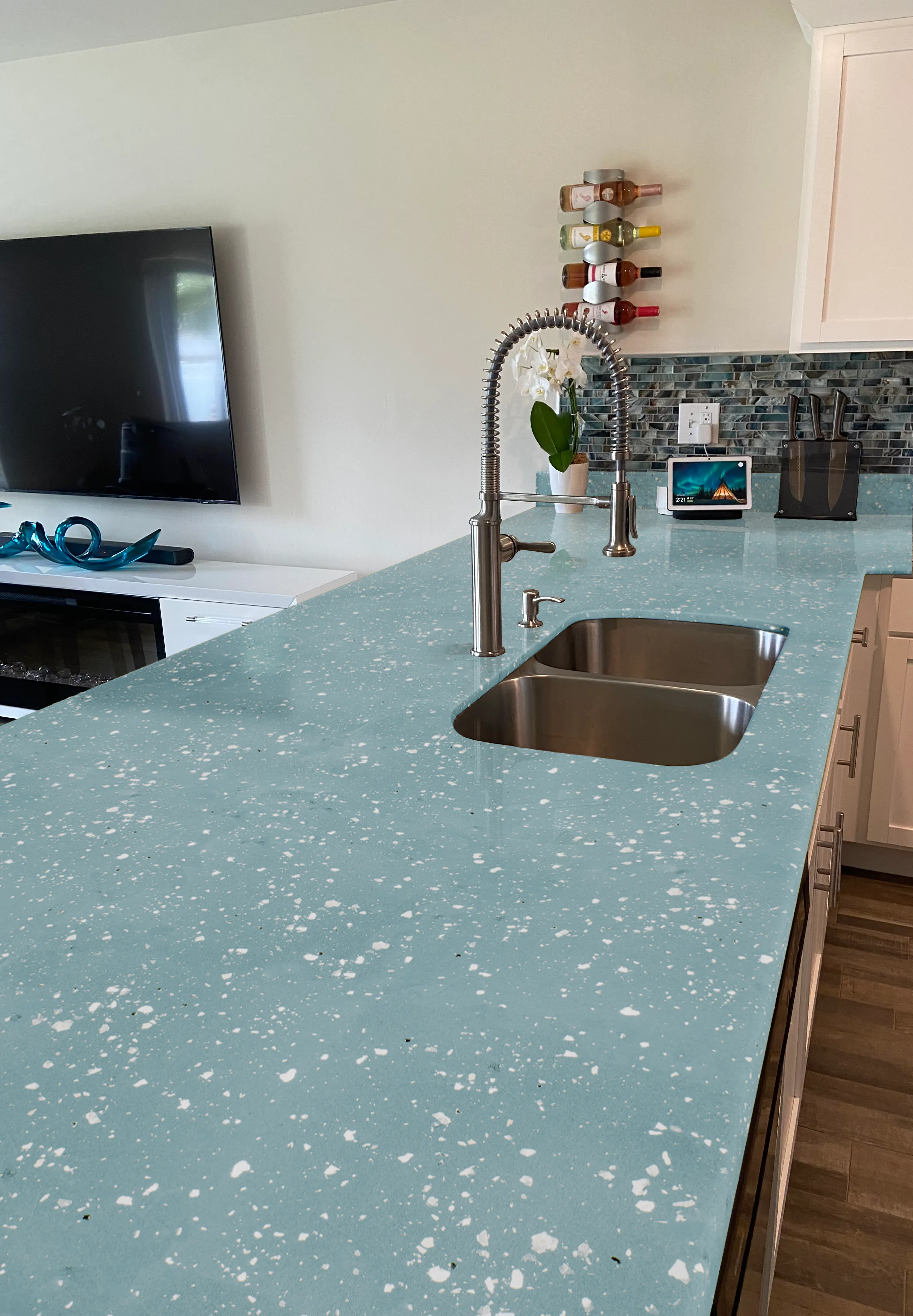 BEYOND PAINT® Smoked Gray Countertop Makeover Kit