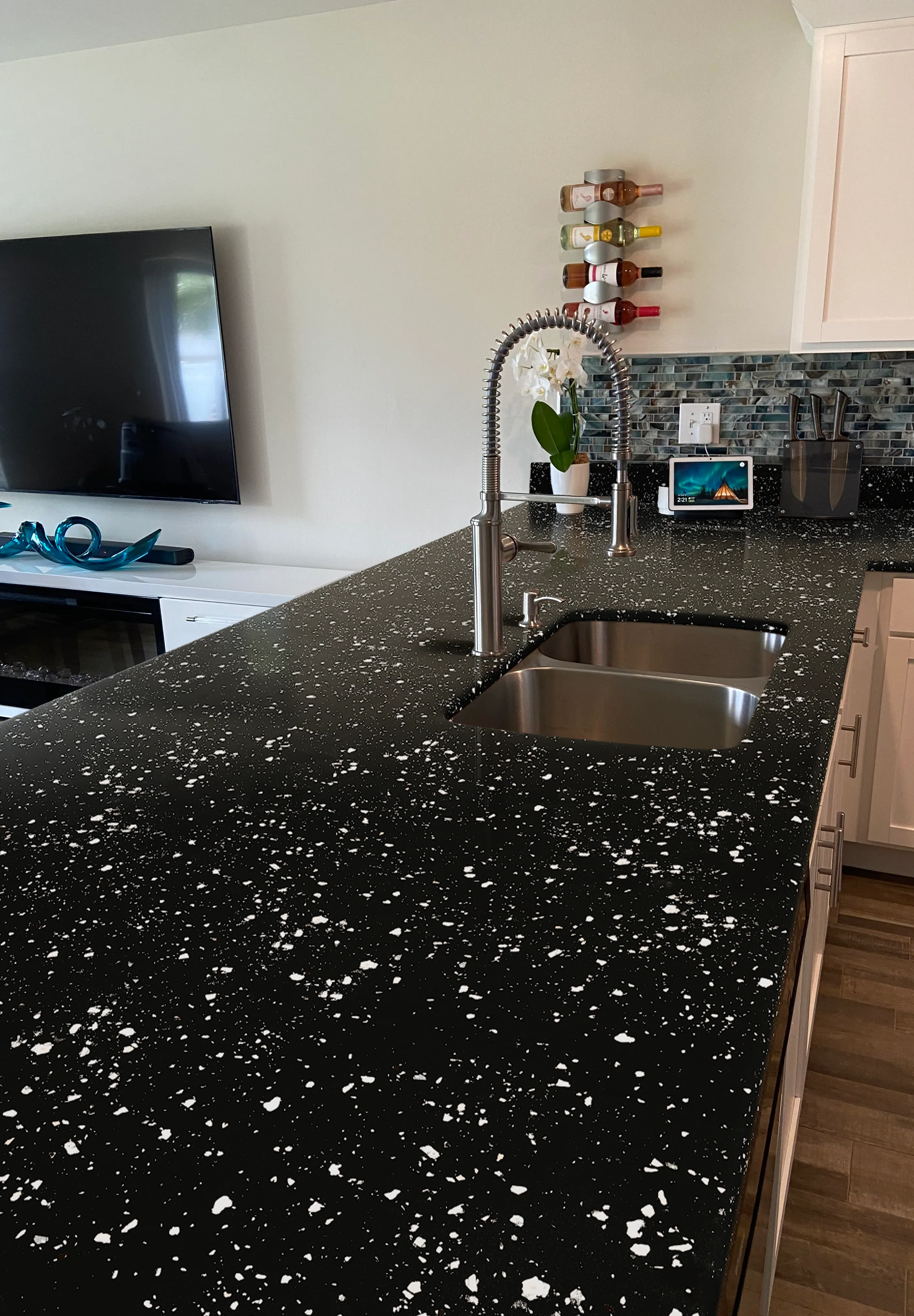 BEYOND PAINT® Smoked Gray Countertop Makeover Kit
