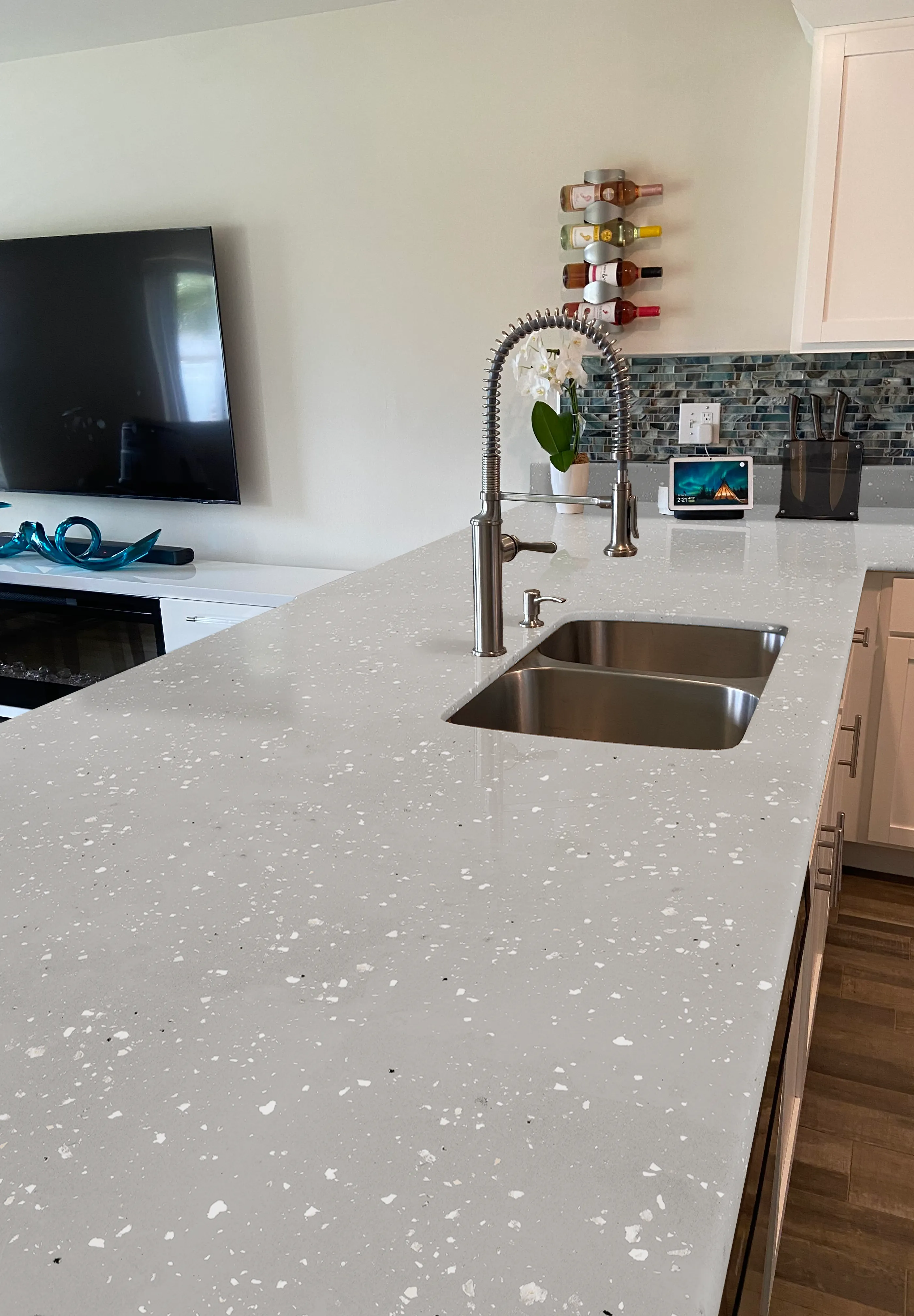 BEYOND PAINT® Smoked Gray Countertop Makeover Kit