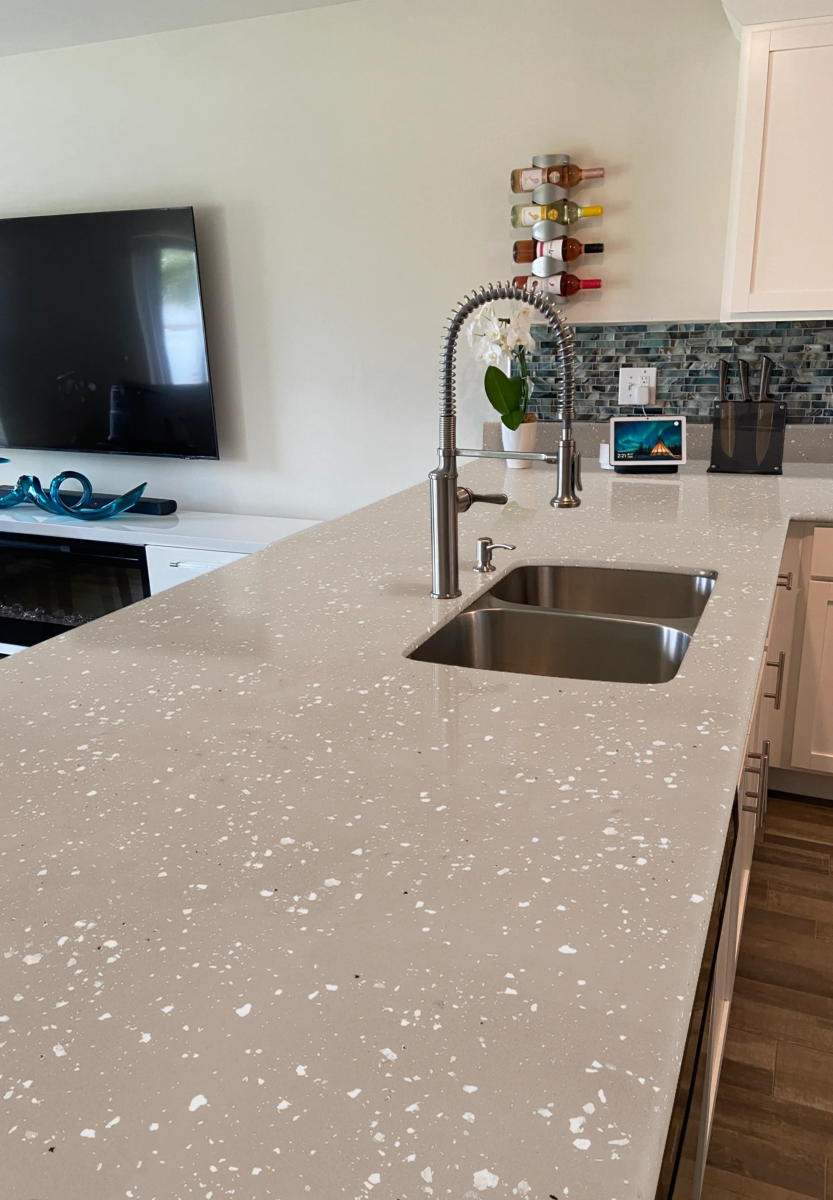 BEYOND PAINT® Smoked Gray Countertop Makeover Kit