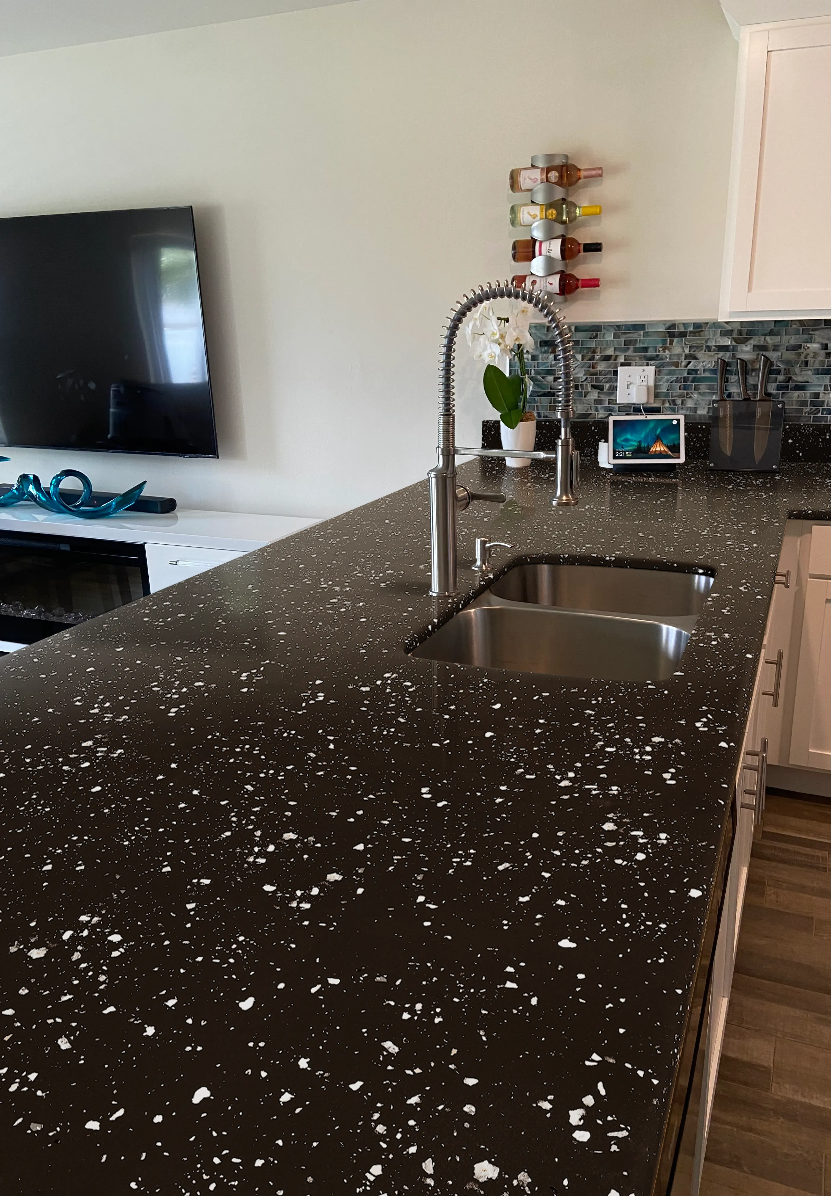 BEYOND PAINT® Smoked Gray Countertop Makeover Kit