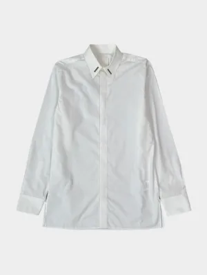 Camicia Bianca Con Colletto A Punta E Dettaglio In Metallo