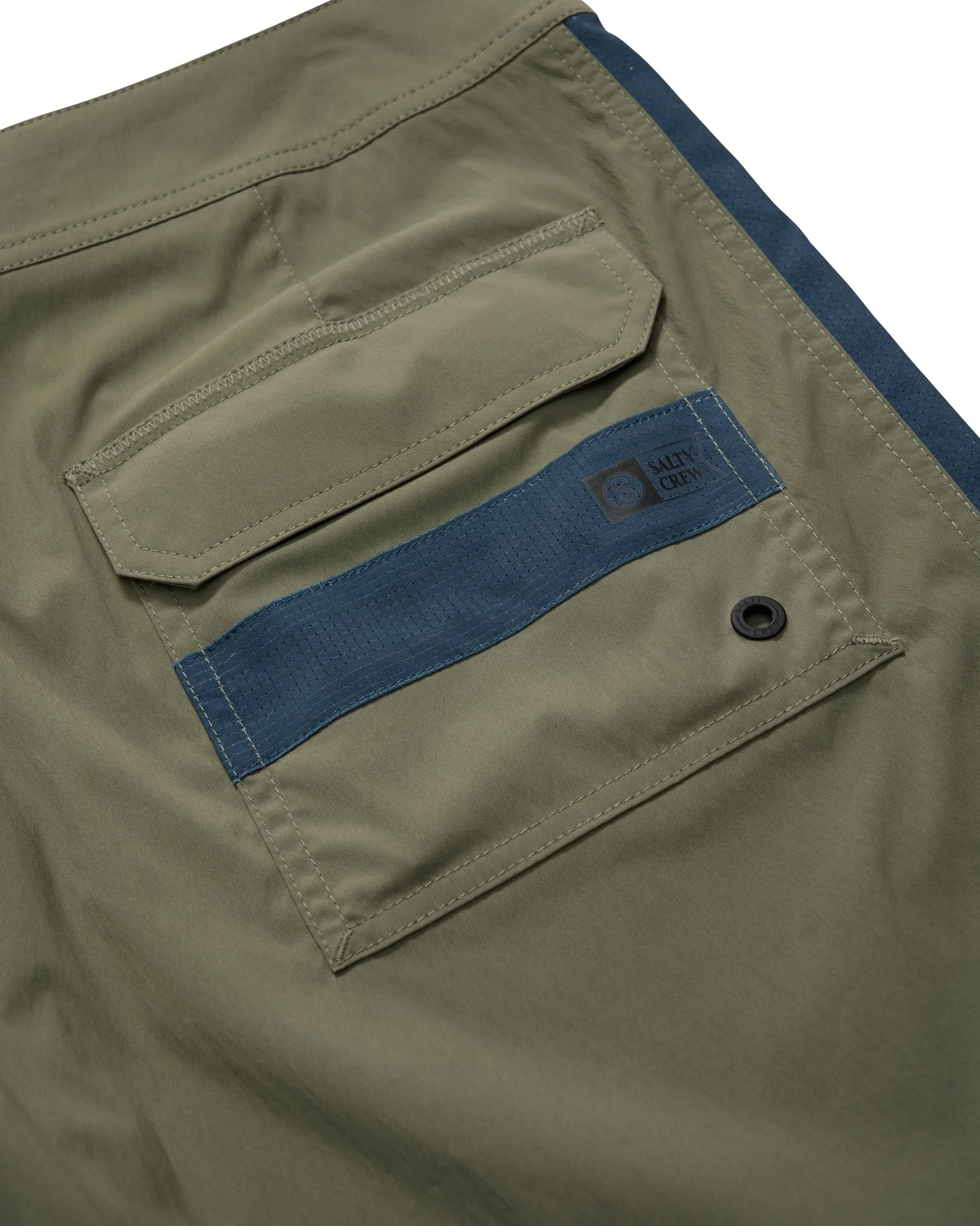 Channel Apex  Boardshort - Dark Olive