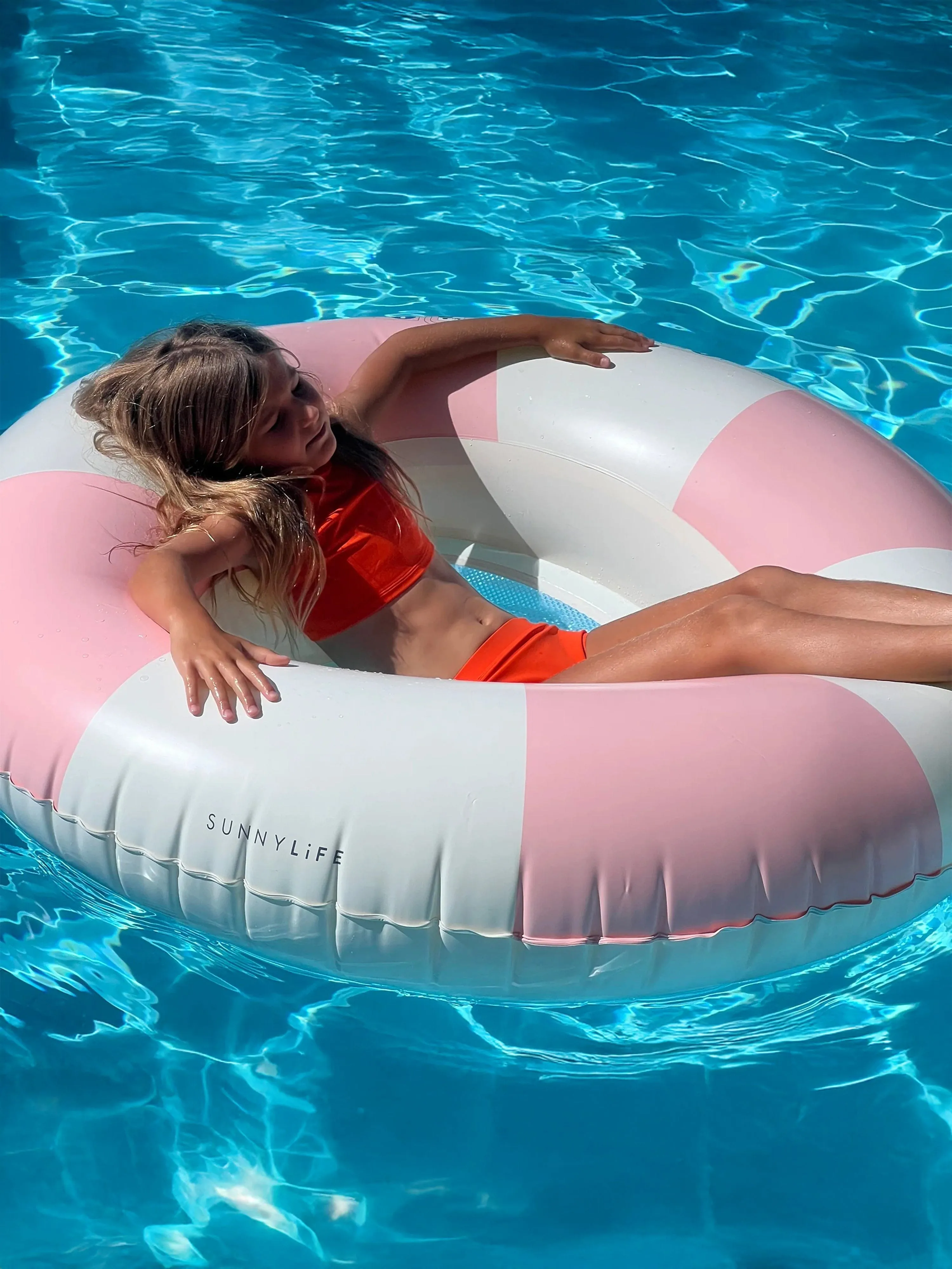 Girs Striped Luxe Tube Pool Ring Stole My Heart in Pink (130cm)