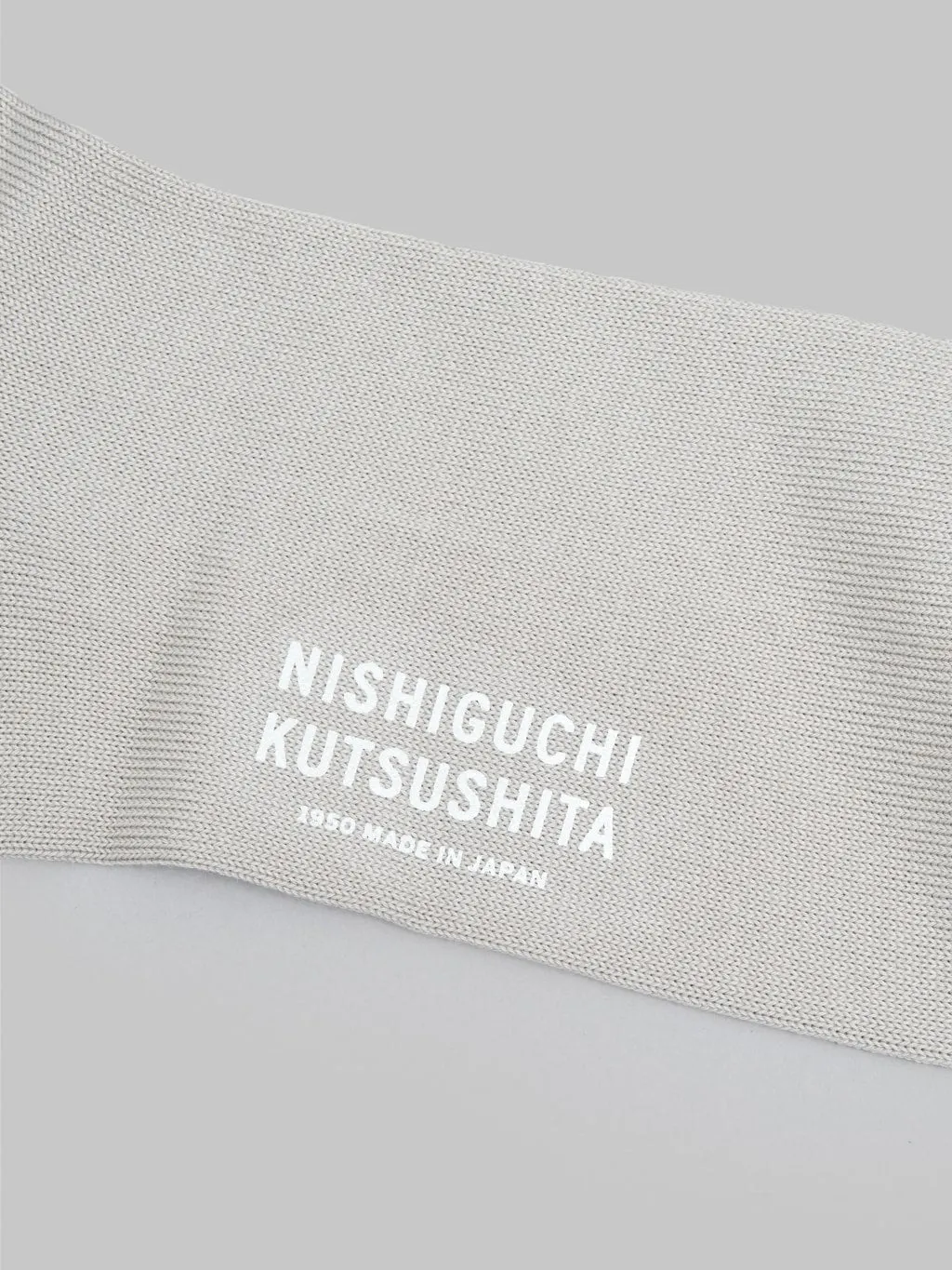 Nishiguchi Kutsushita Egyptian Cotton Plain Socks Light Grey