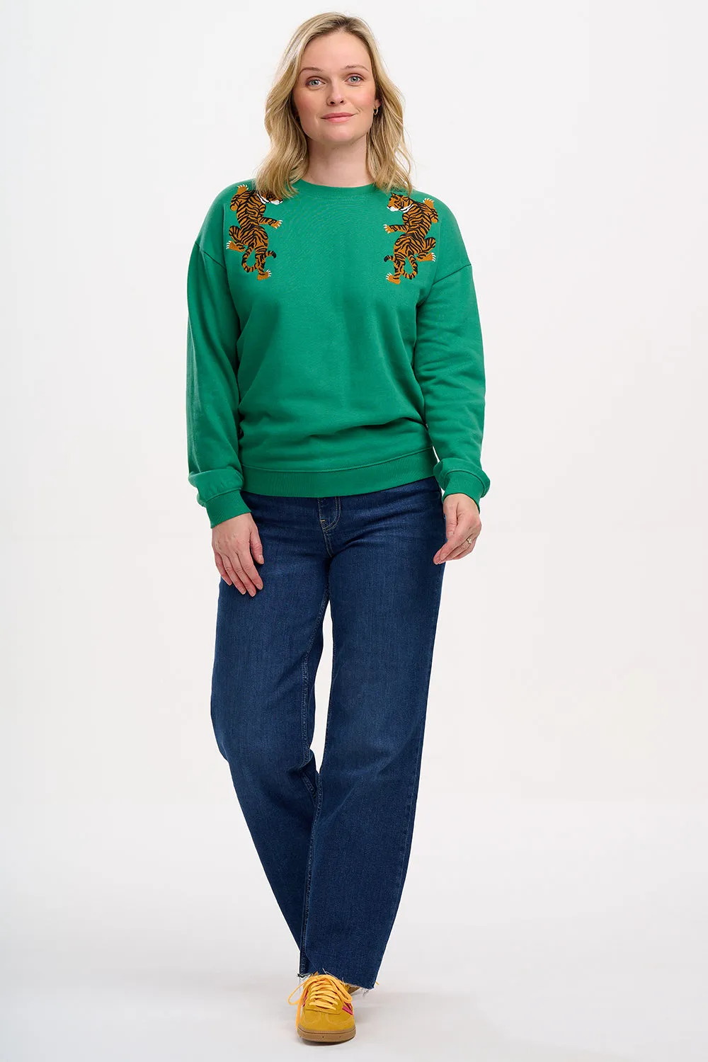 Noah Sweatshirt - Green. Climbing Tigers