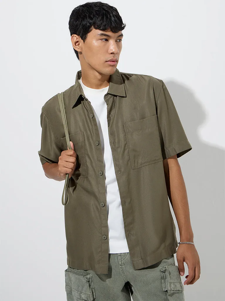 Nuon Olive Solid Relaxed-Fit Cotton Shirt