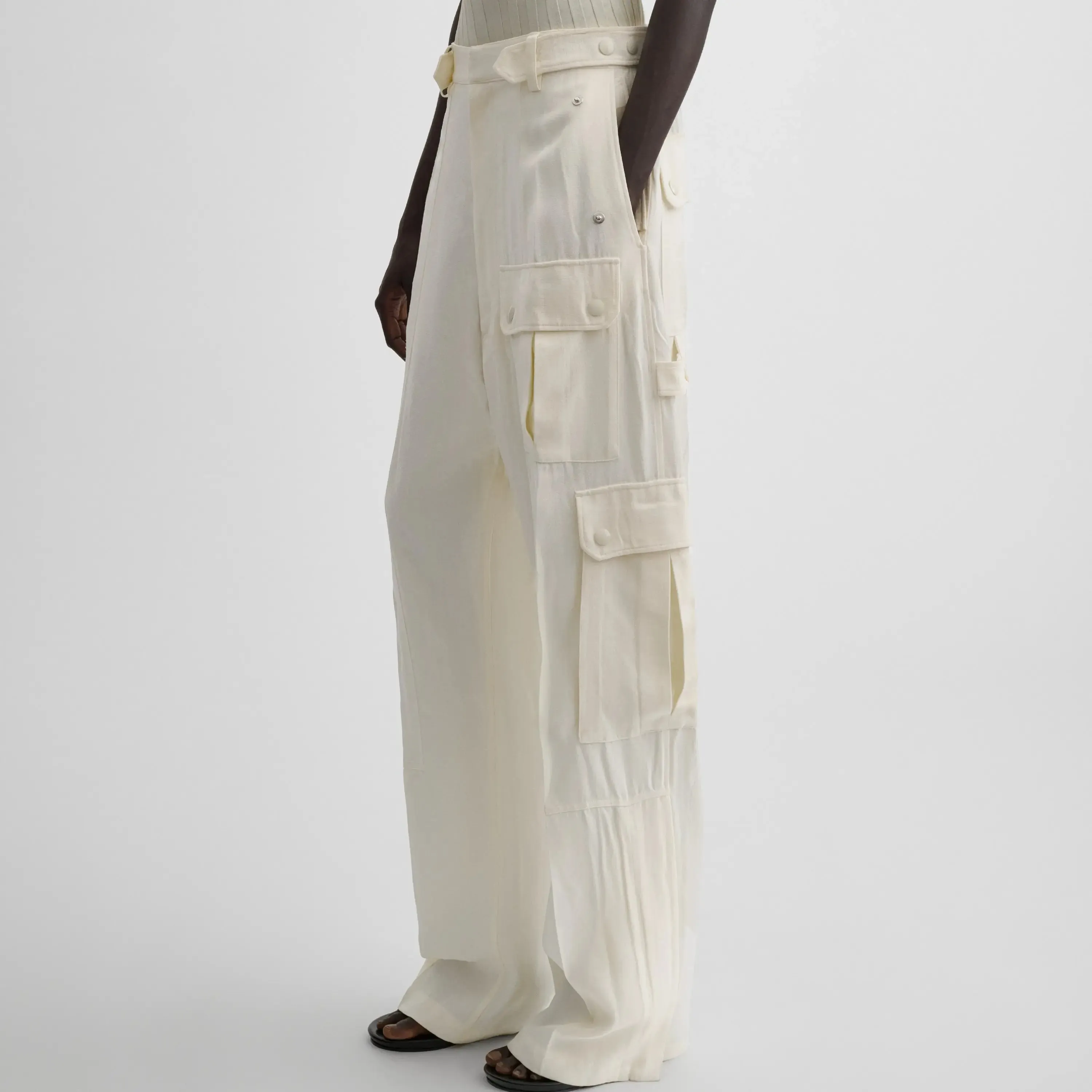 PATCH POCKET CARGO TROUSERS | parchment viscose silk