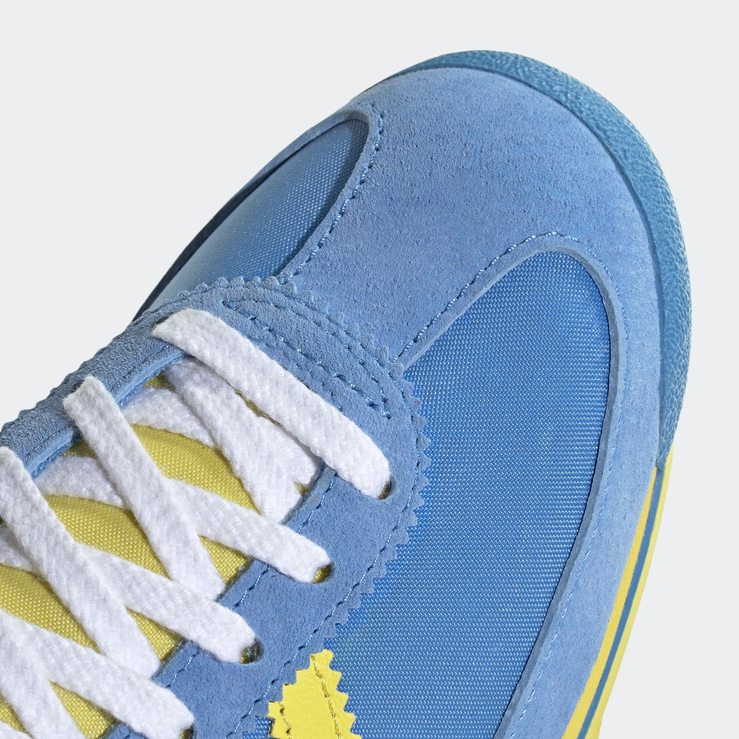 SL 72 Sporty & Rich Originals Real Blue / Light Yellow / Cloud White